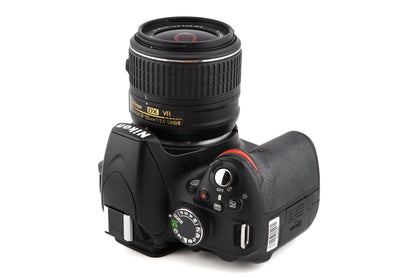 Nikon D3200 + 18-55mm f3.5-5.6 G II VR AF-S Nikkor