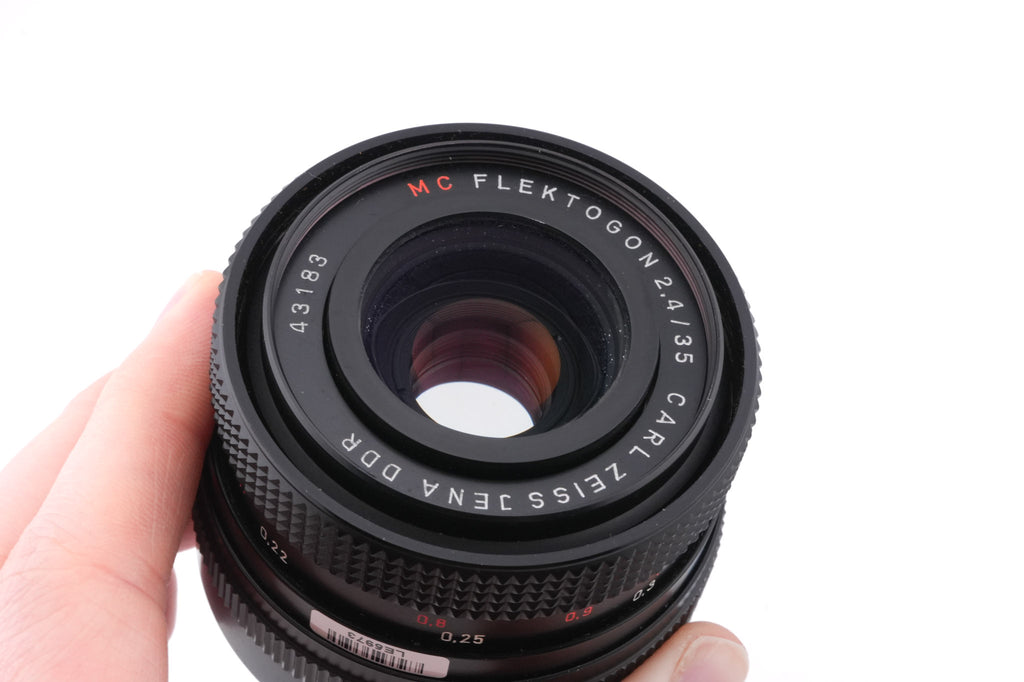 Carl Zeiss 35mm f2.4 MC Flektogon Jena DDR