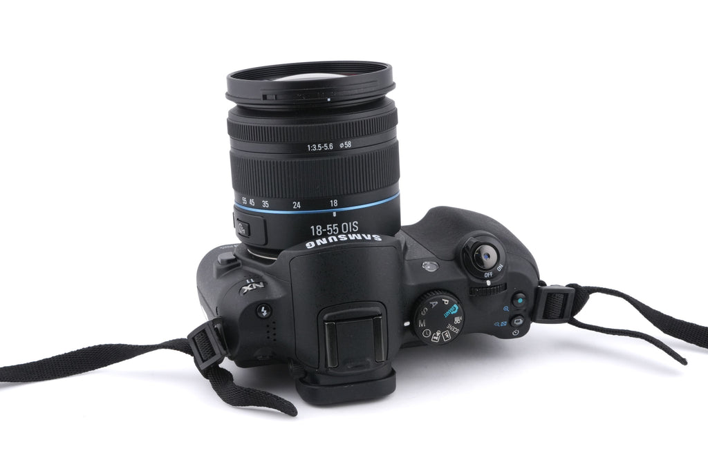 Samsung NX11 + 18-55mm f3.5-5.6 II OIS i-Function