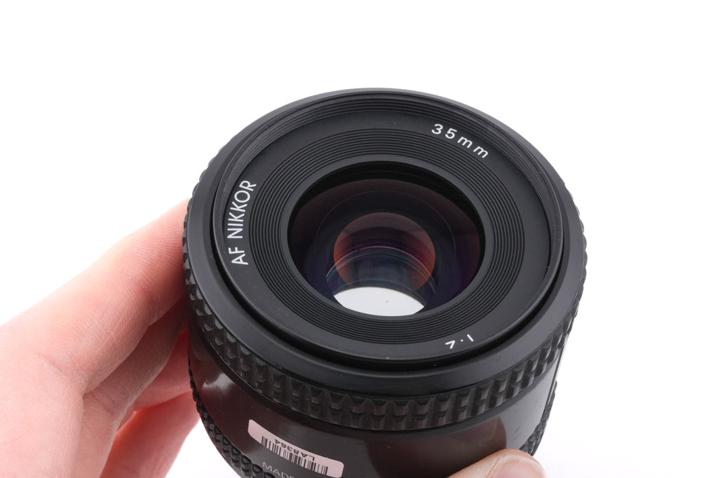 Nikon 35mm f2 AF Nikkor