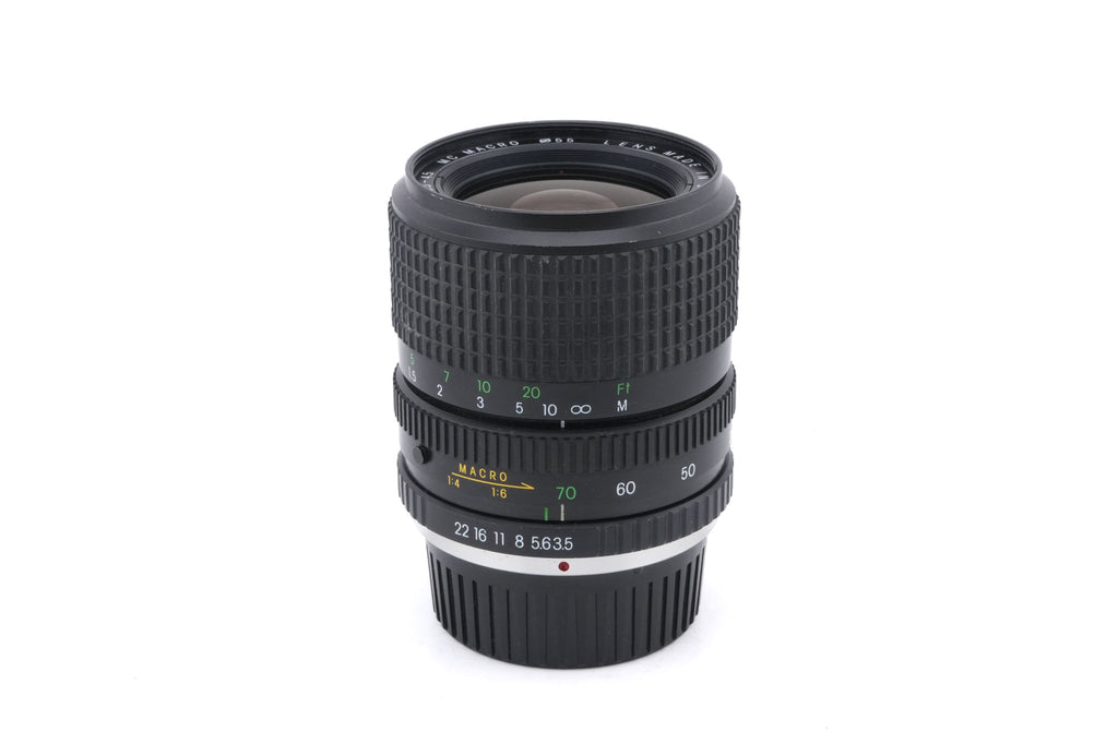 Petri 35-70mm f3.5-4.5 MC Macro