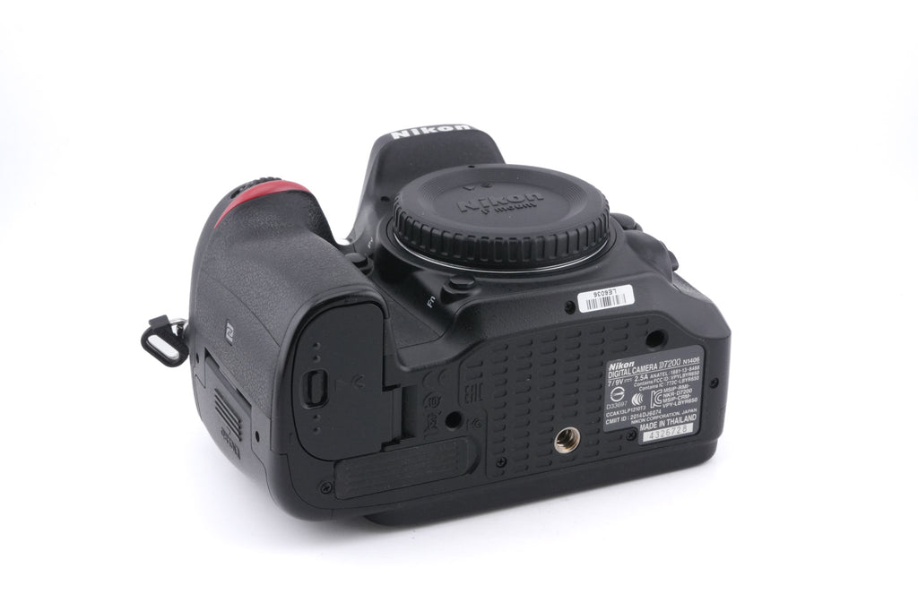 Nikon D7200