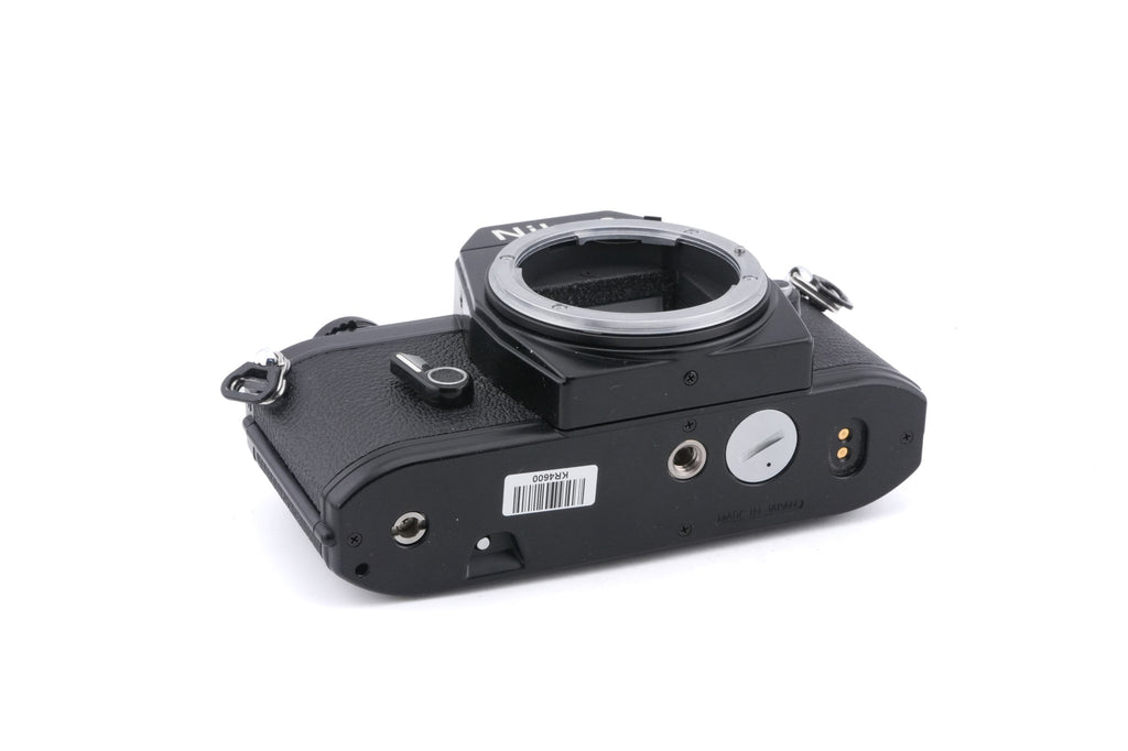 Nikon EM