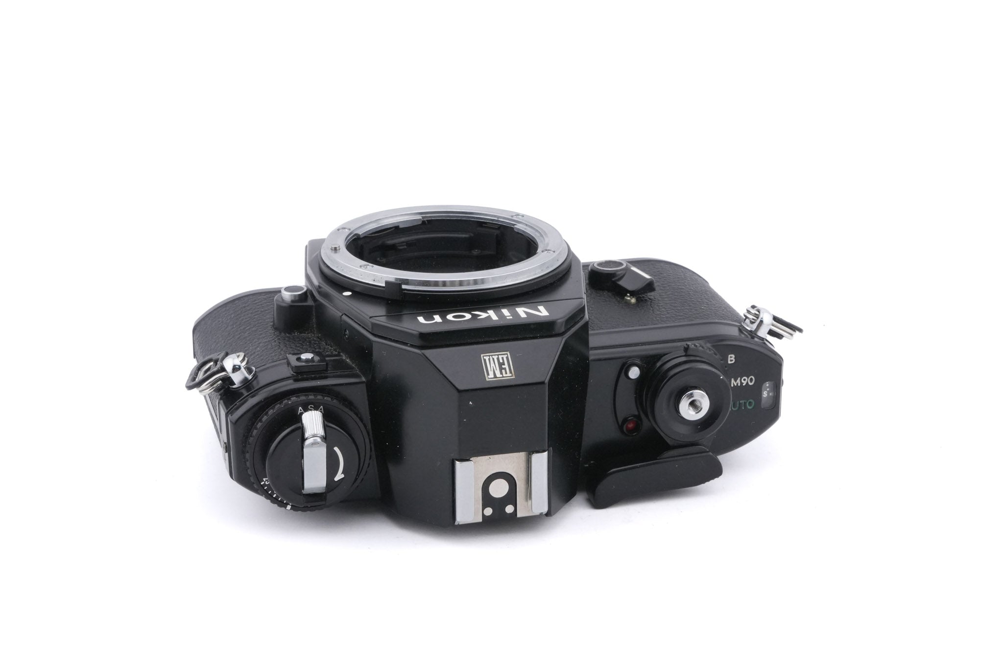 Nikon EM