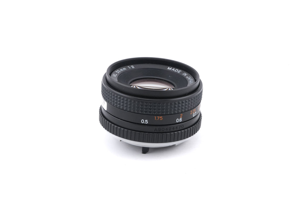 Yashica 50mm f2 ML