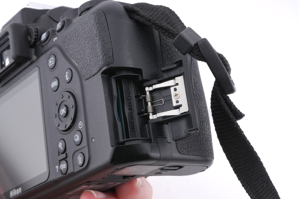 Nikon D3500