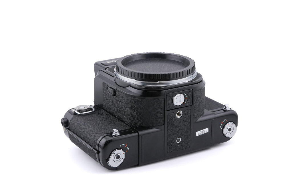 Pentax 67 + TTL Pentaprism Finder (6x7 / 67)