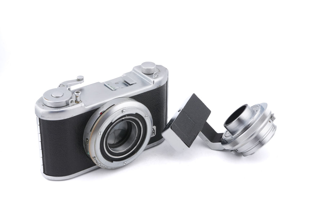 AKA Akarex III + 50mm f3.5 Xenar (Akarette)