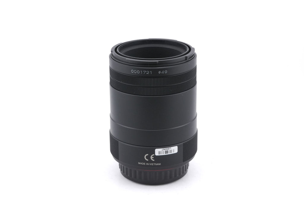 Pentax 100mm f2.8 HD Pentax-D FA Macro ED AW