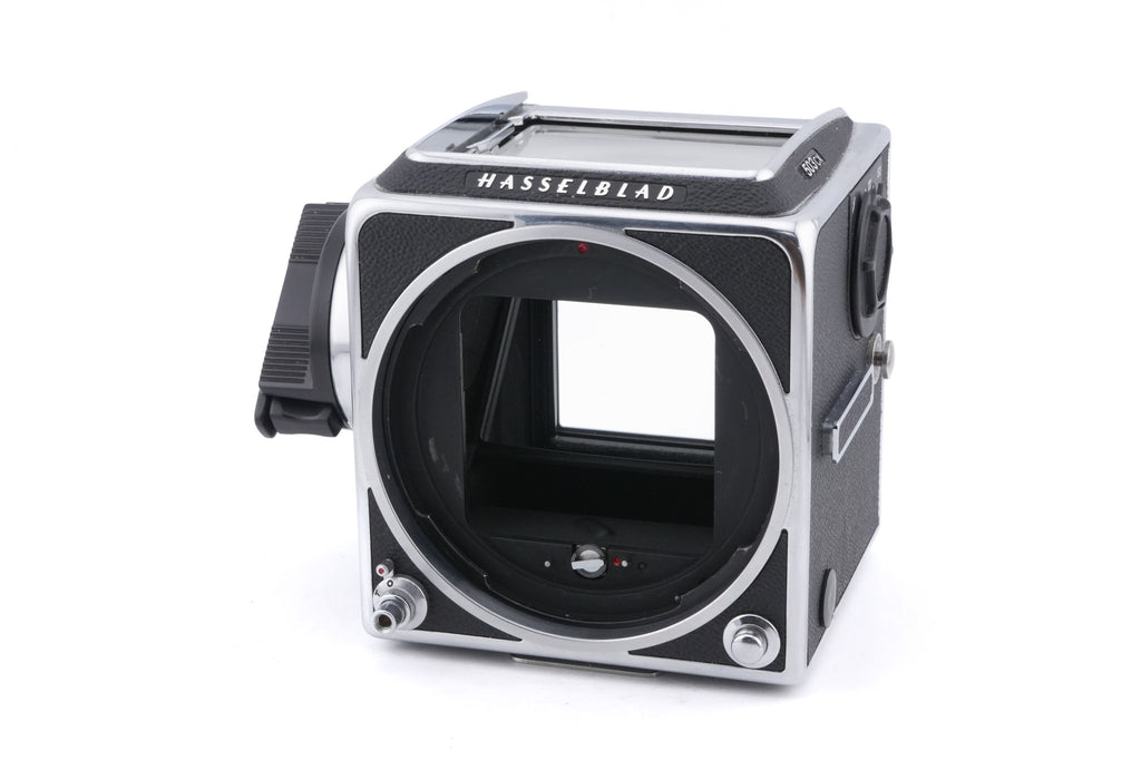 Hasselblad 503CX (Silver, 10026) + Acute Matte Focusing Screen (42165) + A12N Film Magazine + Waist Level Finder (New / Chrome, 42315)