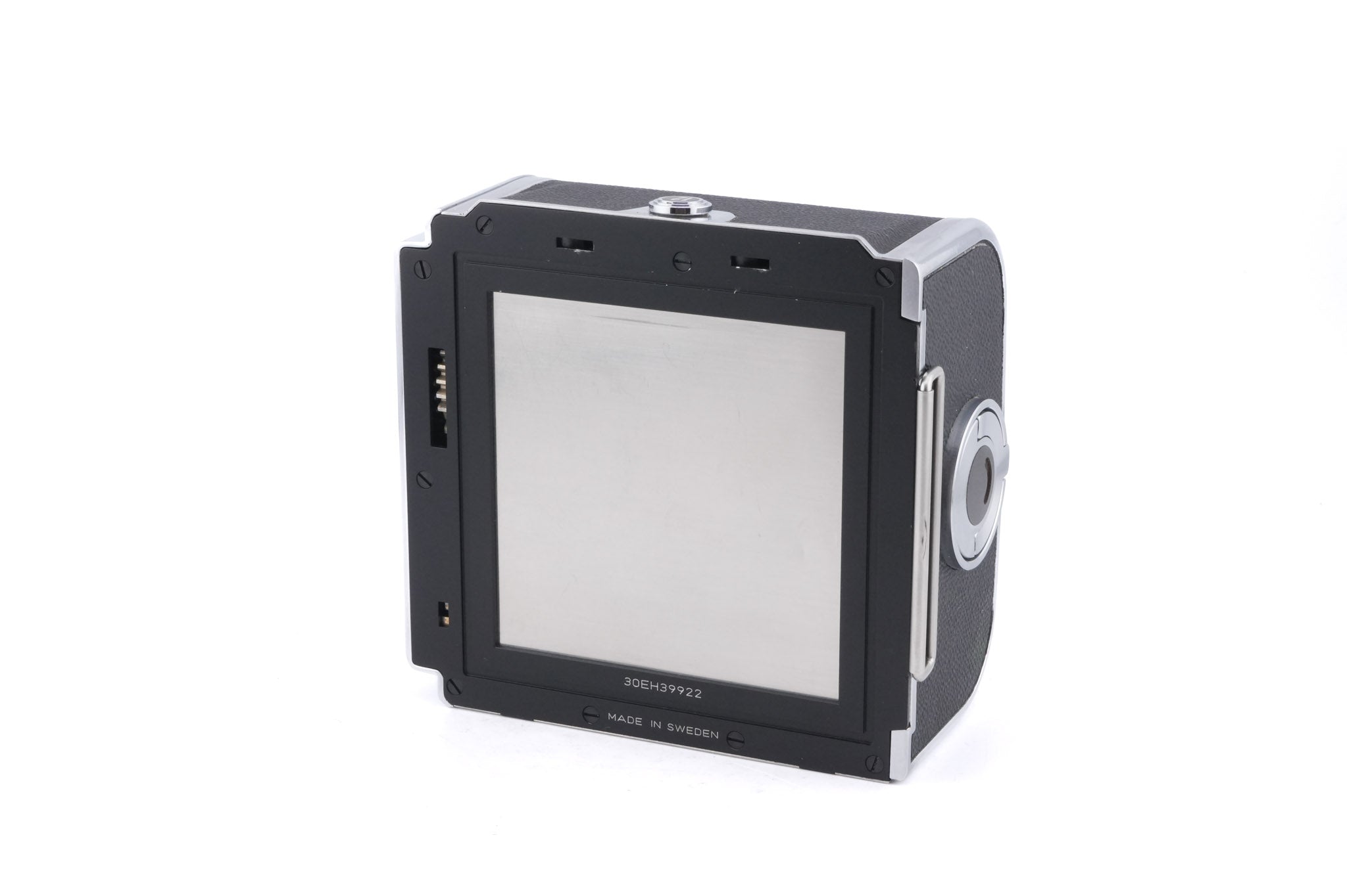 Hasselblad 503CX (Silver, 10026) + Acute Matte Focusing Screen (42165) + A12N Film Magazine + Waist Level Finder (New / Chrome, 42315)