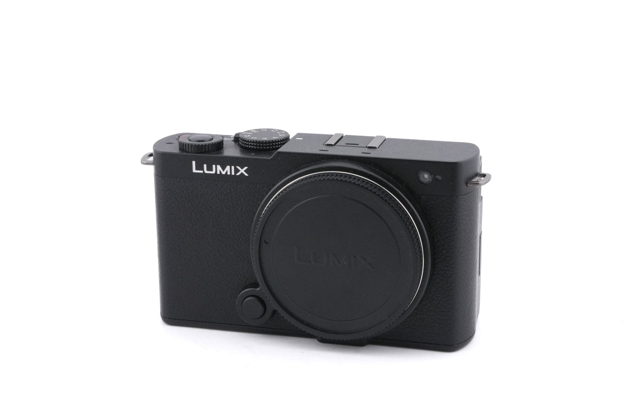 Panasonic Lumix DC-S9