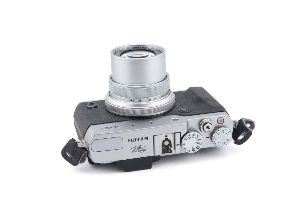 Fujifilm X30