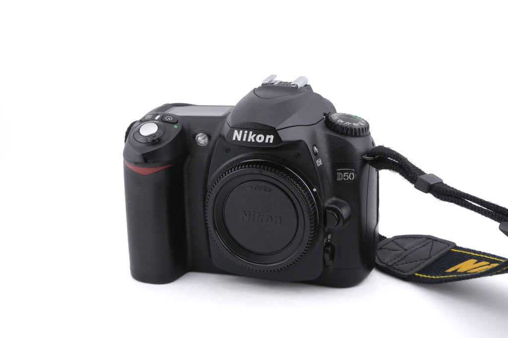 Nikon D50