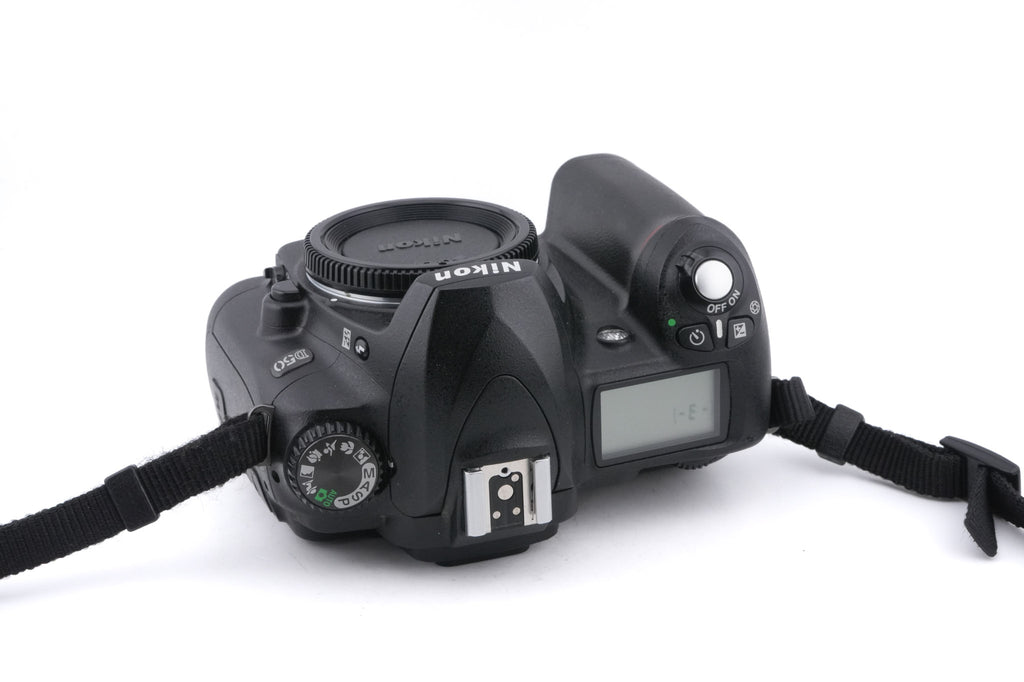Nikon D50