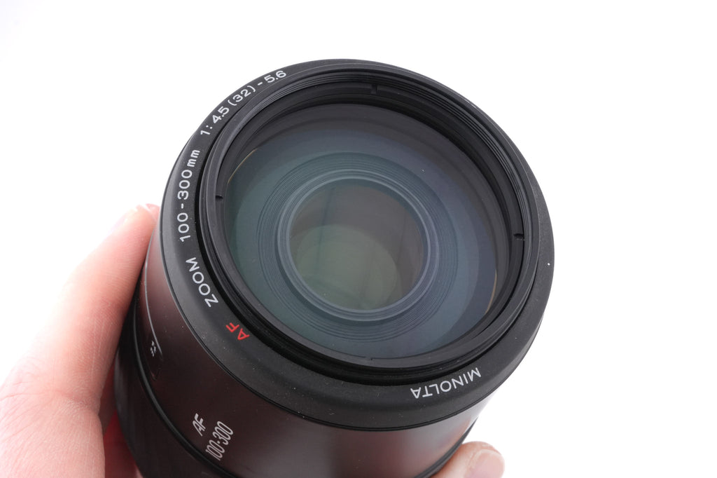 Minolta 100-300mm f4.5-5.6 AF Zoom