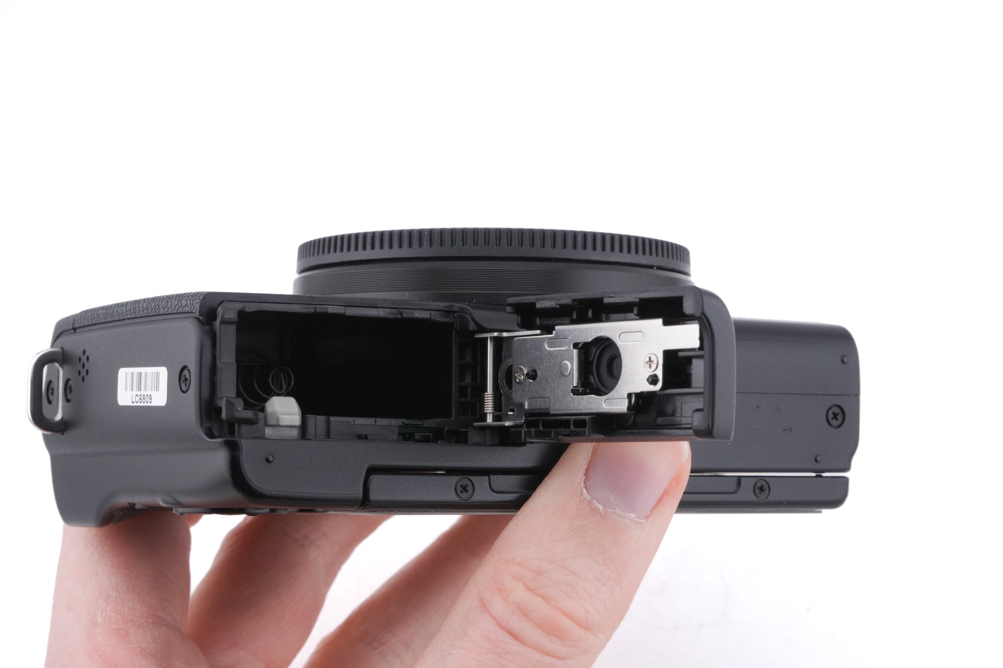 Canon EOS M200