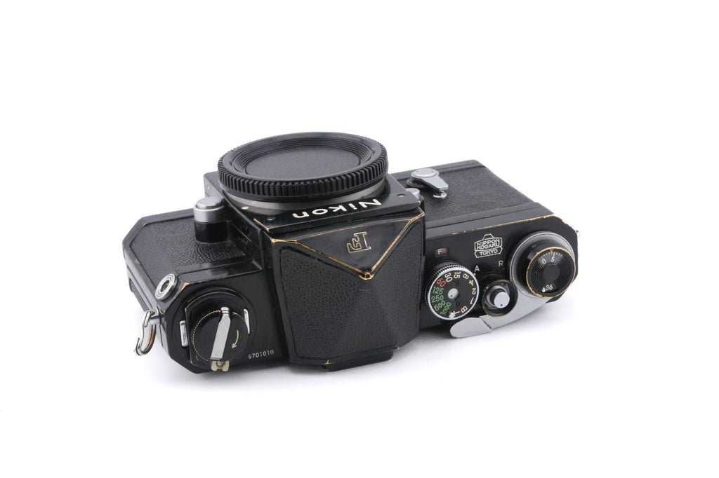 Nikon F