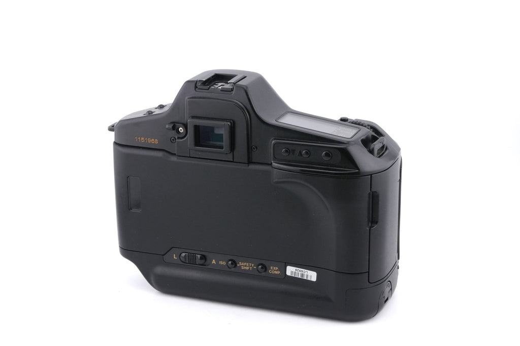 Canon T90