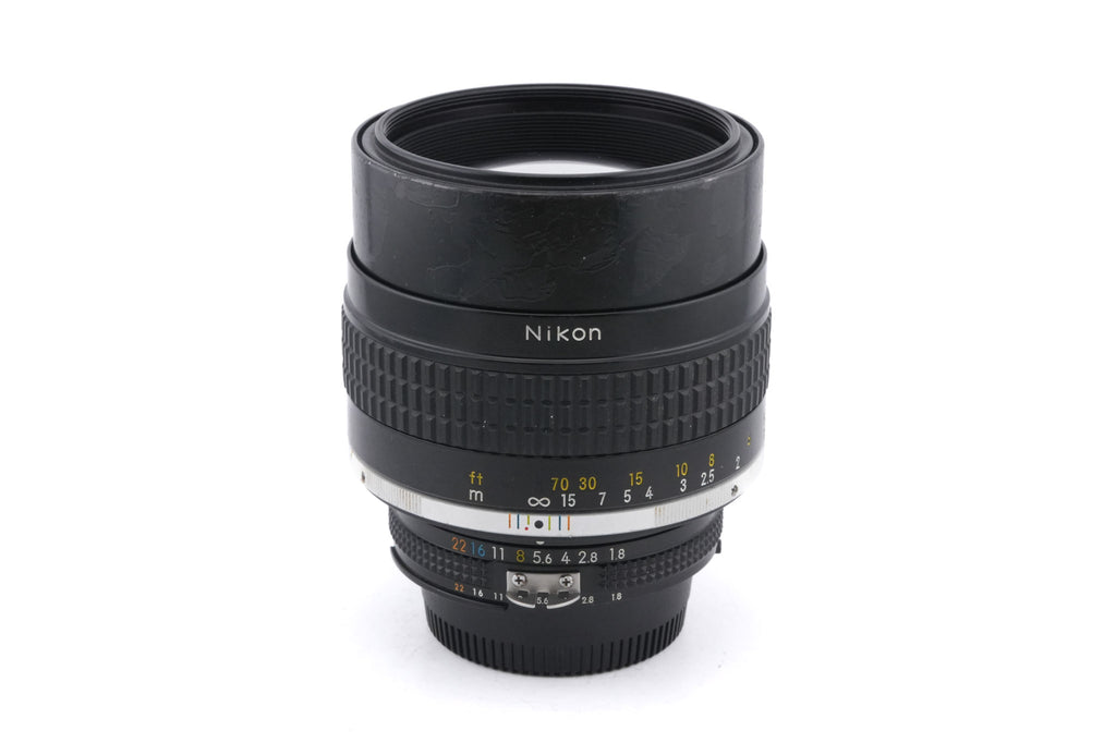 Nikon 105mm f1.8 Nikkor AI-S