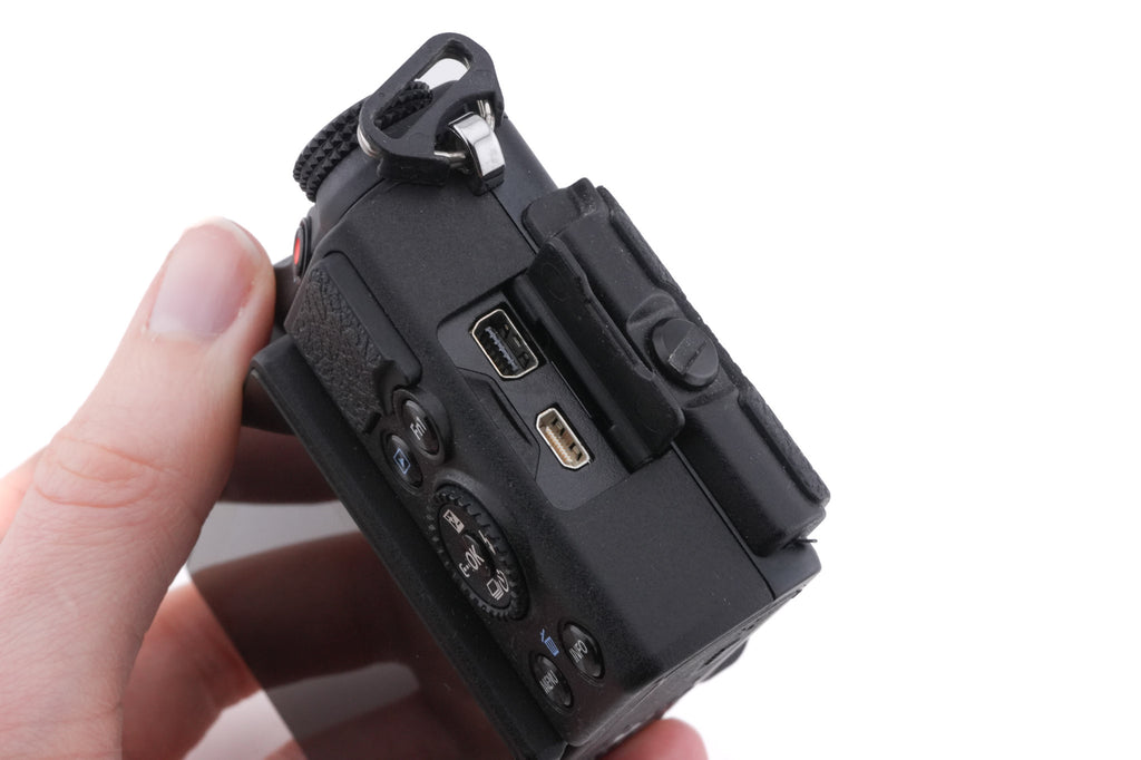 Olympus Stylus XZ-2
