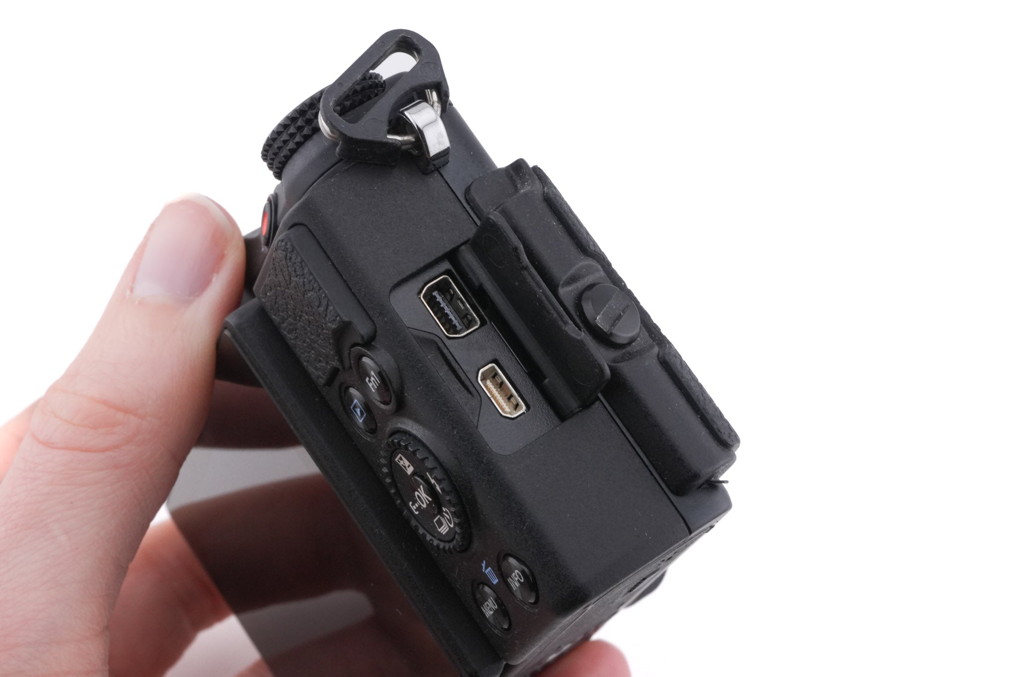 Olympus Stylus XZ-2