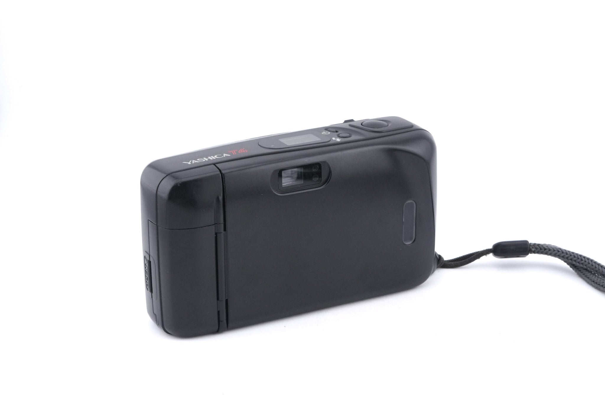 Yashica T4