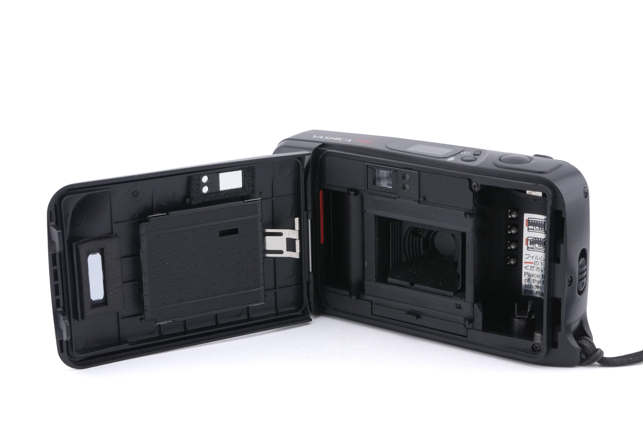 Yashica T4