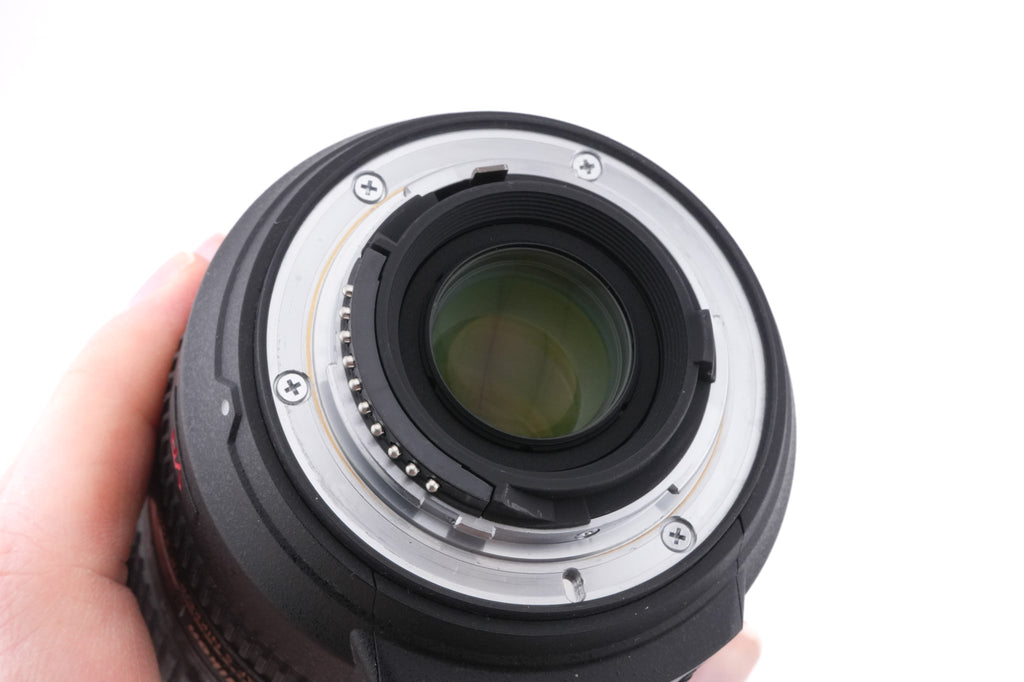 Nikon 18-200mm f3.5-5.6 AF-S Nikkor G ED VR