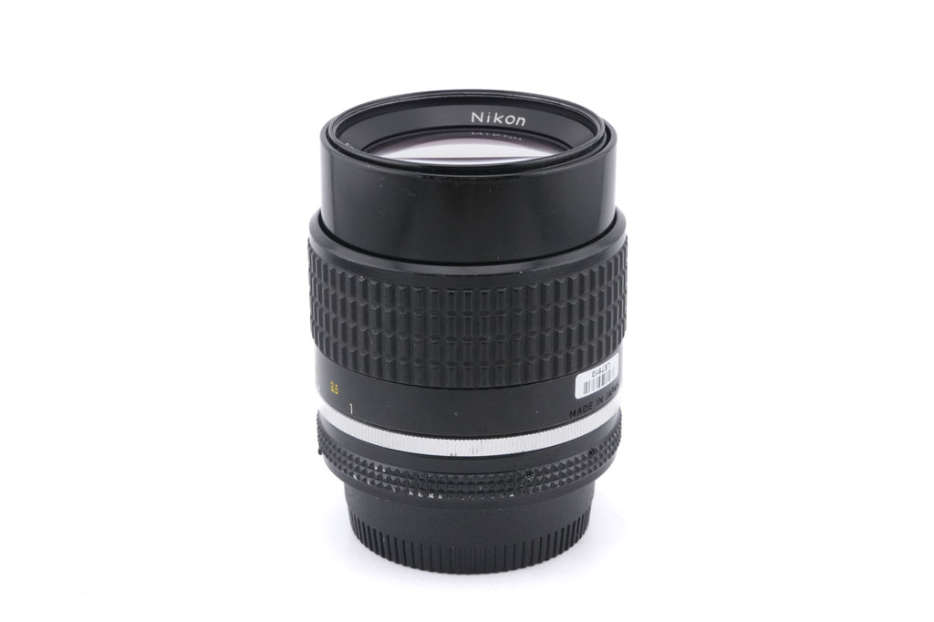 Nikon 105mm f2.5 Nikkor AI-S