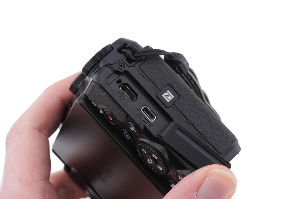 Nikon Coolpix S9900