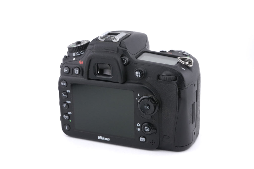 Nikon D7100