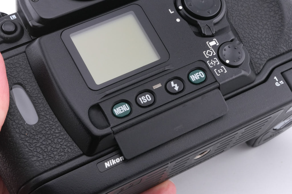 Nikon F6