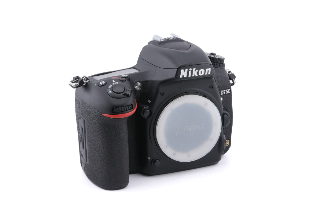 Nikon D750