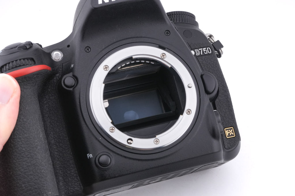 Nikon D750