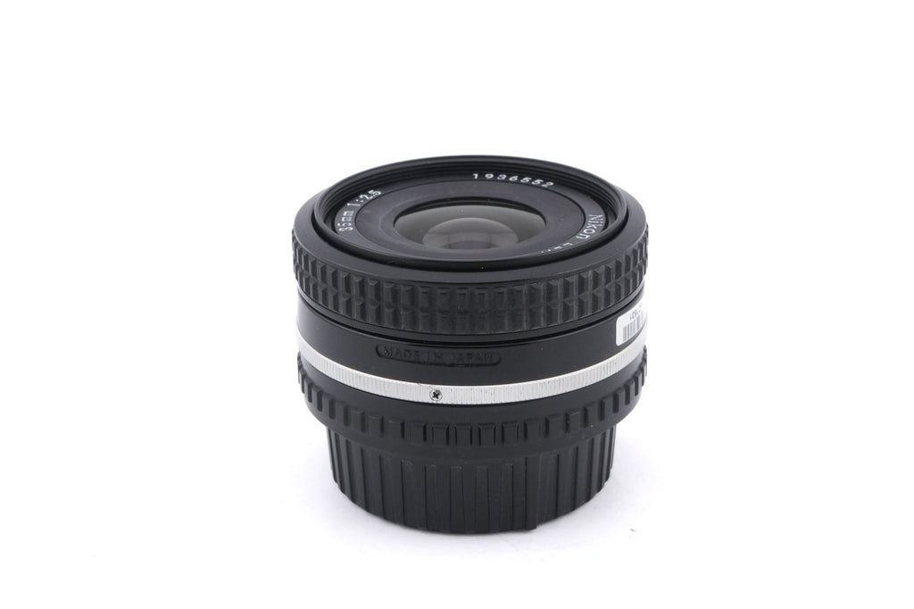 Nikon 35mm f2.5 Series E