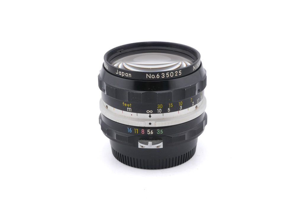 Nikon 28mm f3.5 Nikkor-H Auto Pre-AI