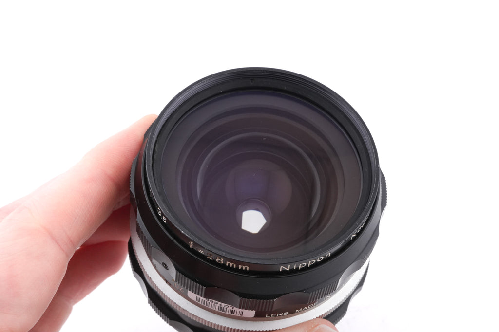 Nikon 28mm f3.5 Nikkor-H Auto Pre-AI