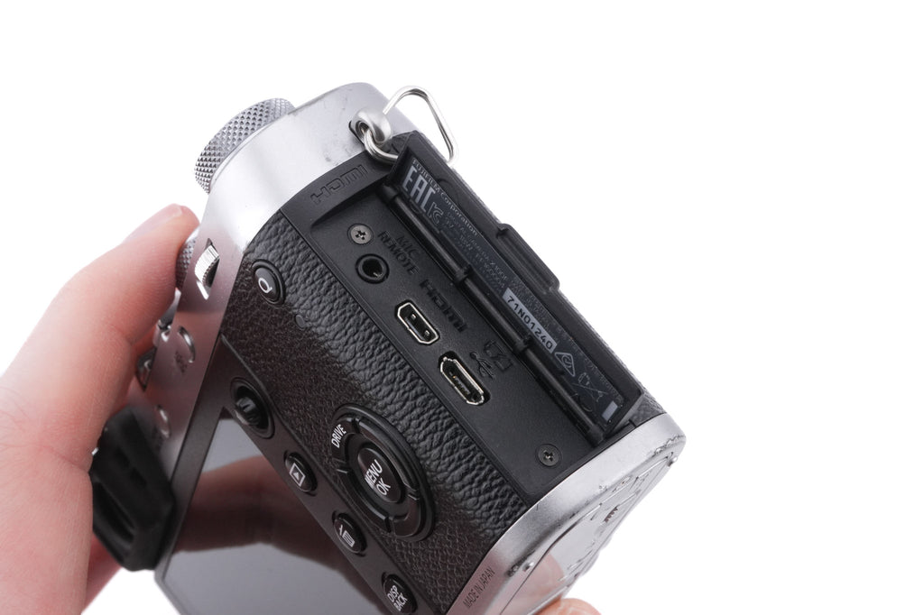 Fujifilm X100F