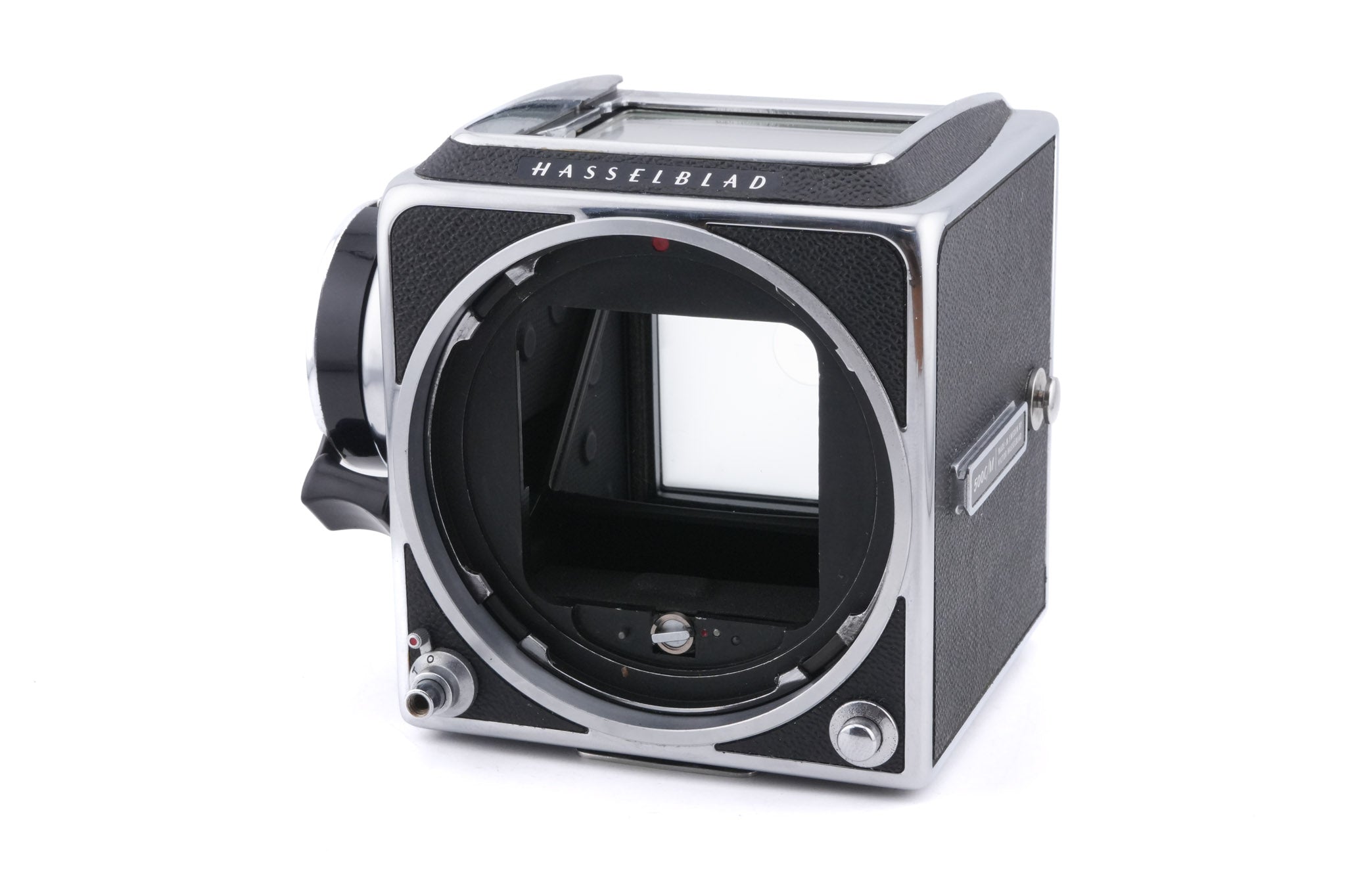 Hasselblad 500C/M (Silver, 10026) + A12N Film Magazine + Waist Level Finder (Old / Silver, 42021) + Rapid Winding Crank (Chrome, 44016/TIRFC) + Microprism / Split Image Focusing Screen K 20/20