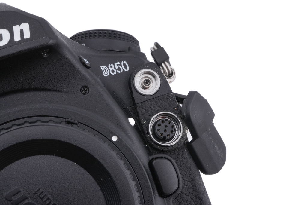 Nikon D850