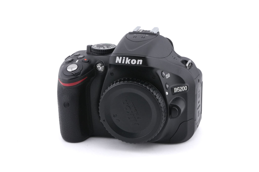 Nikon D5200