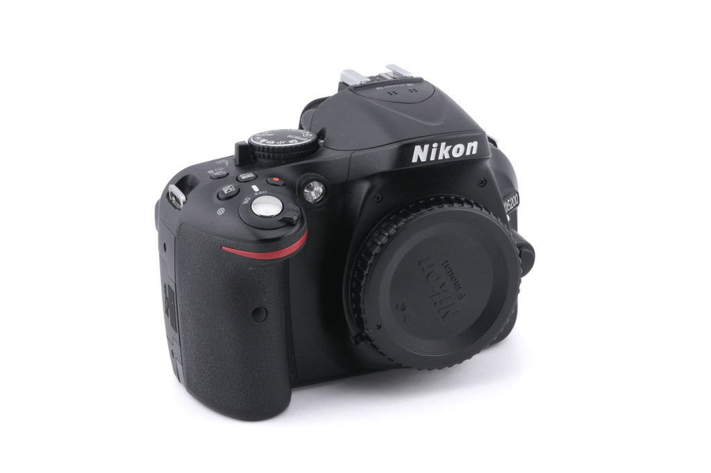 Nikon D5200