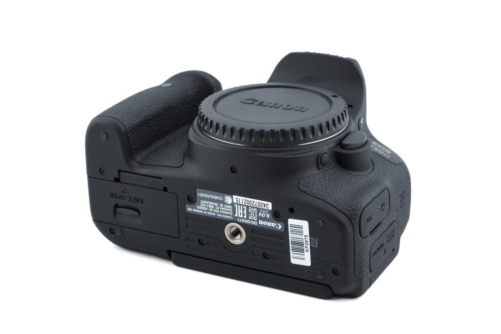 Canon EOS 750D