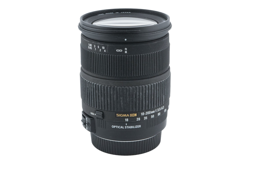 Sigma 18-200mm f3.5-6.3 DC OS HSM