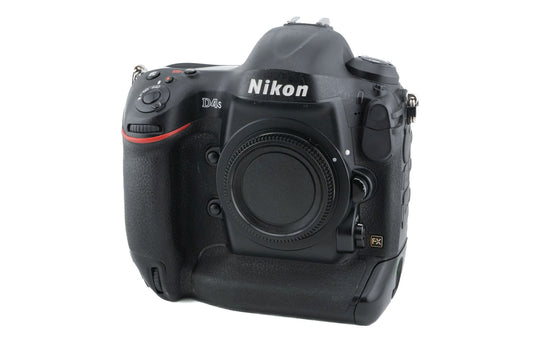 Nikon D4S