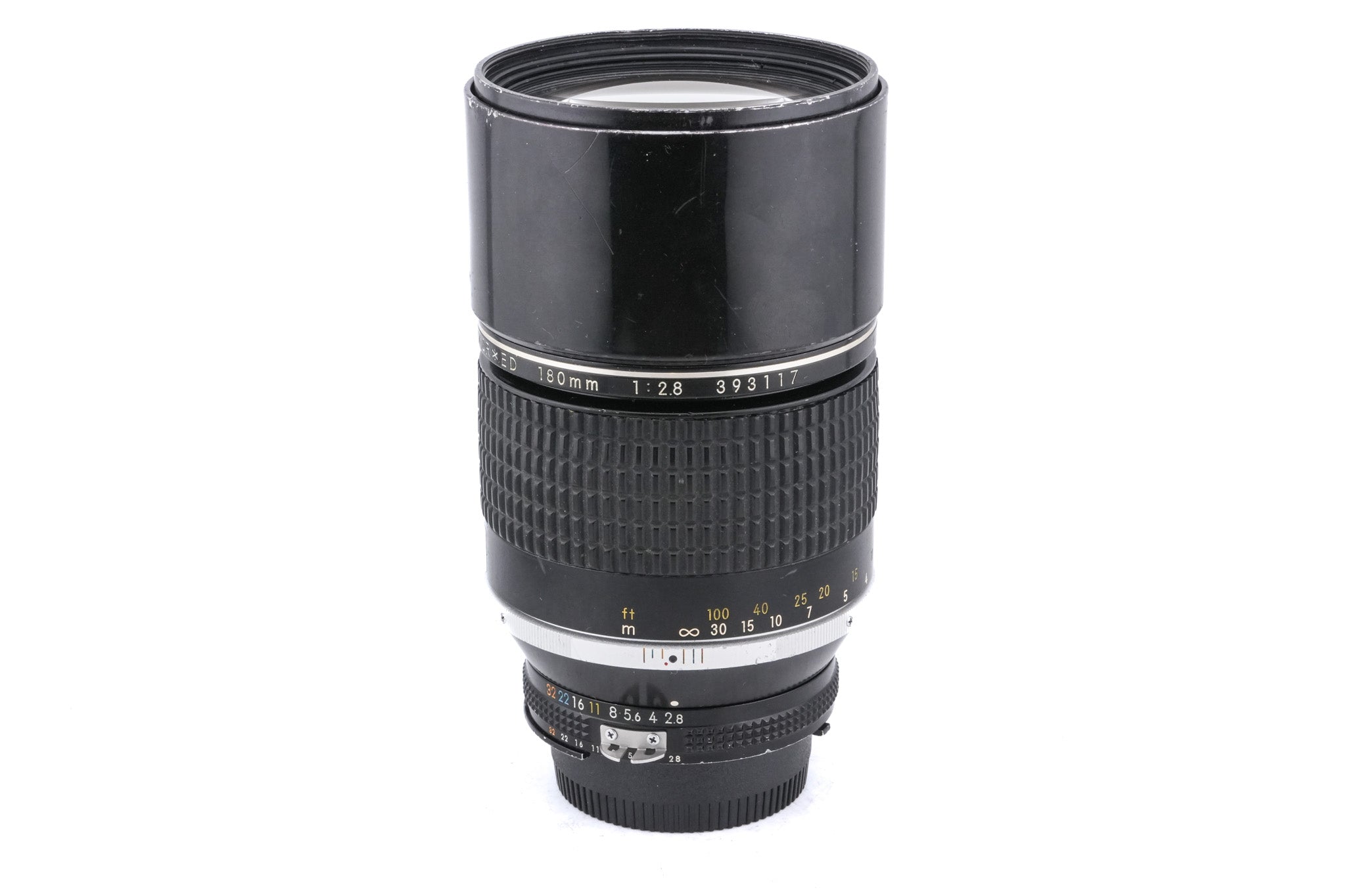 Nikon ニコン Ai-s NIKKOR 28mm f2.8：2463231 Review: Nikkor 28mm f/2 Ai-S | Richard Haw's Classic Nikon