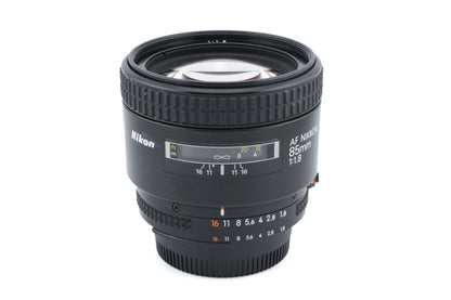 Nikon 85mm f1.8 AF Nikkor
