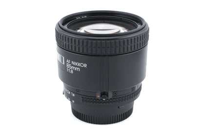 Nikon 85mm f1.8 AF Nikkor