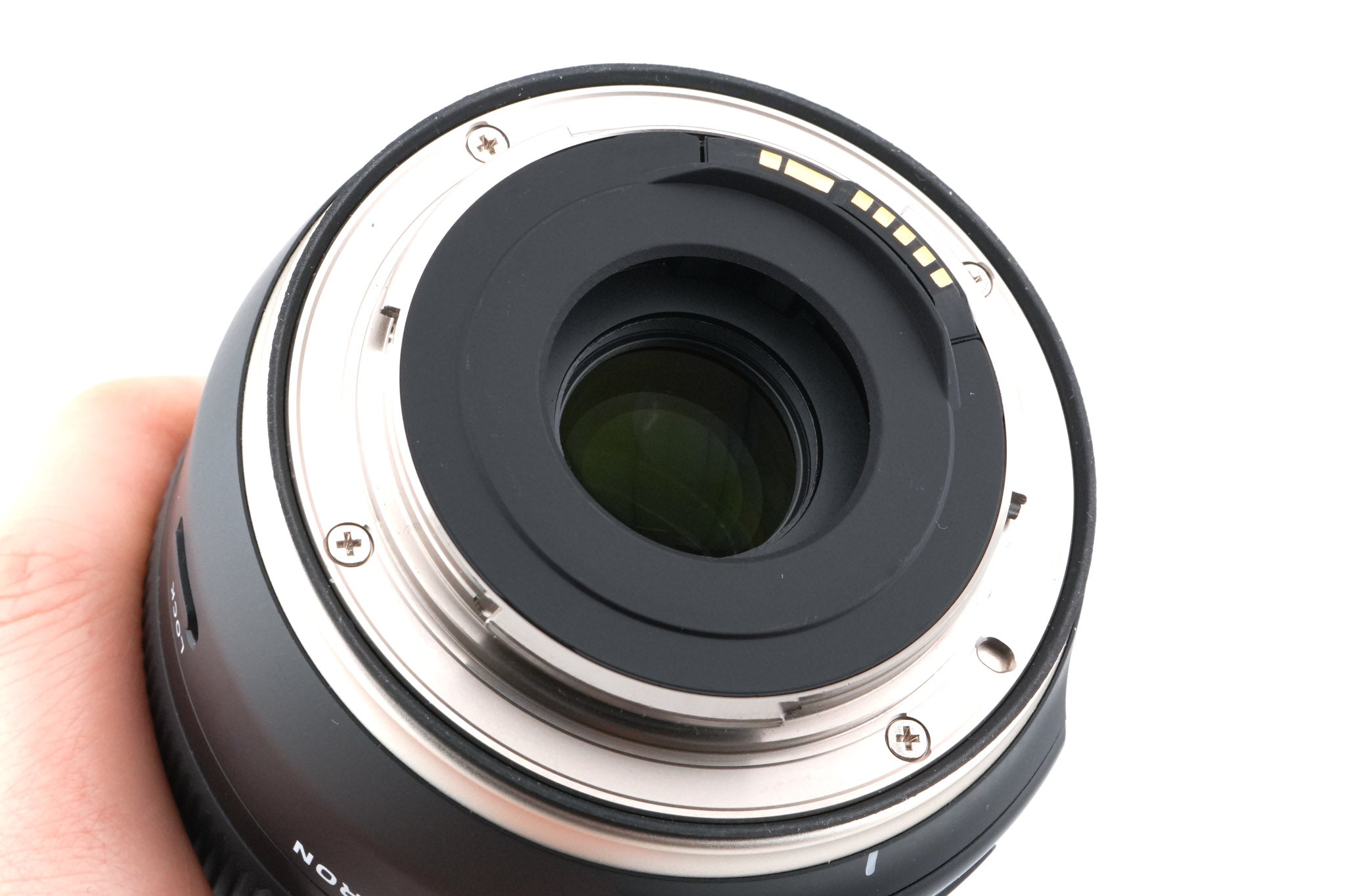 Tamron 18-400mm f3.5-6.3 DI II VC HLD (B028)